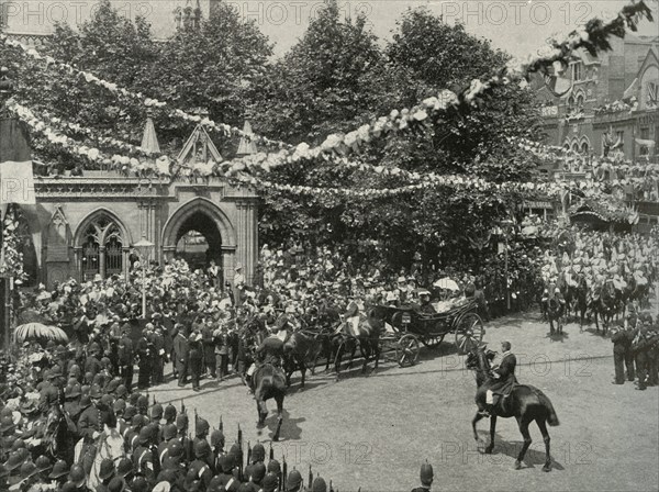 'The Queen's Visit To Her Birthplace: The Scene Outside St. Mary's Church, Kensington', (c1897). Artist: Argent Archer.