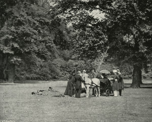 'Her Majesty Planting a Tree in the Grounds of Buckingham Palace as a Memorial of the Jubilee, June Artist: E&S Woodbury.