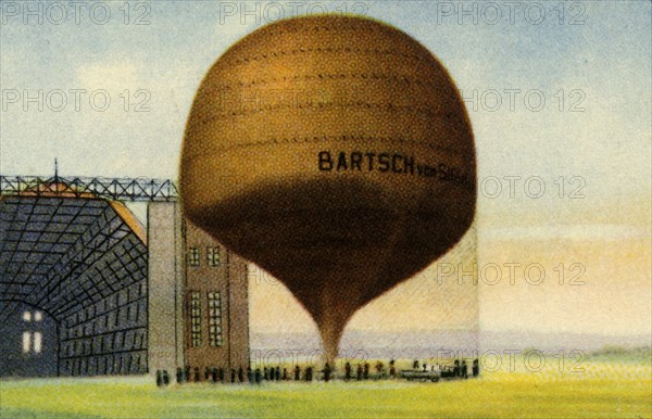 Hans Bartsch von Sigsfeld's altitude research balloon, 1932.  Creator: Unknown.