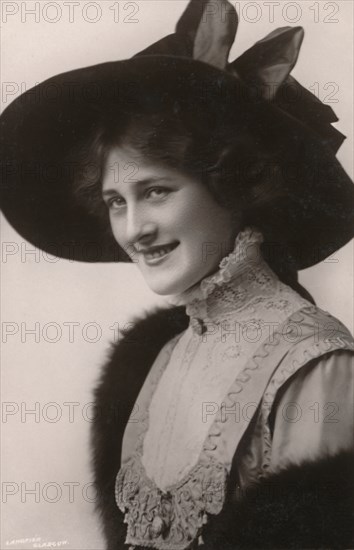 'Miss Phyllis Dare', (1890-1975), c1930. Creator: Unknown.