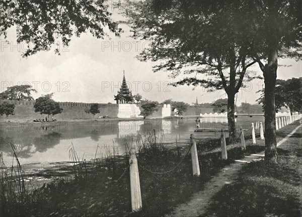 'North Moat and Wall, Mandalay', 1900. Creator: Unknown.