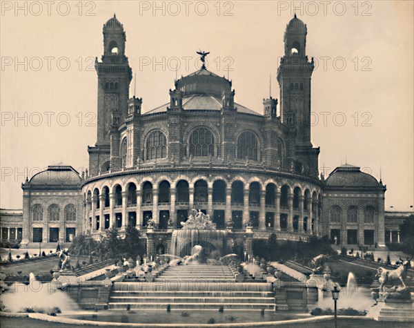 'Paris. - Le Palais Du Trocadéro. - ND, c1910. Creator: Unknown.