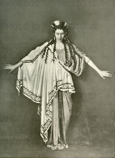 'An Athenian Woman of Fashion (B.C. 600-468)', 1924. Creator: Herbert Norris.