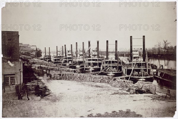 Steamers on the Mississippi, USA, 19th century. Artist: Unknown