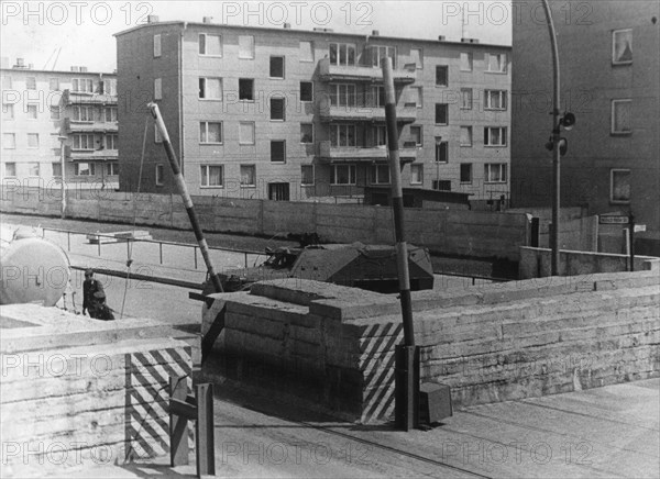 Checkpoint between East and West Berlin, Heinrich Heine Strasse, Berlin, Germany.