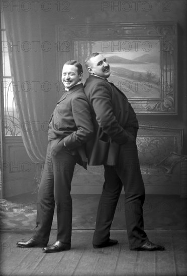 Posed friends, photographed in Carl Christersson's studio, Landskrona, Sweden, 1910. Artist: Unknown