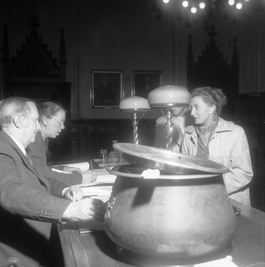 General election to the Swedish Parliament, City Hall, Landskrona, Sweden, 1942. Artist: Unknown