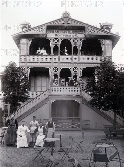 Seaside pavilion restaurant, Landskrona, Sweden, 1895. Artist: Unknown