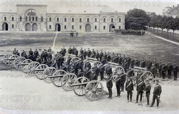 The Wendes Artillerey Regiment parade, Landskrona, Sweden, 1895. Artist: Unknown