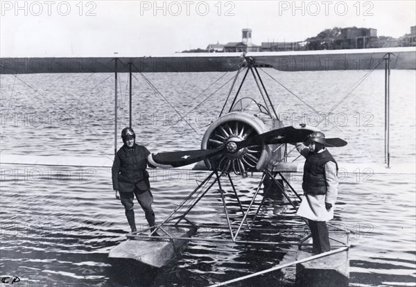 Thulin LA seaplane from Enoch Thulin's aircraft factory, Landskrona, Sweden, 1919. Artist: Unknown