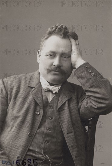 Studio portrait of a man, c1910. Artist: Unknown