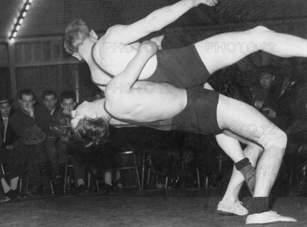 Wrestling match, Trelleborg, Sweden. Artist: Unknown