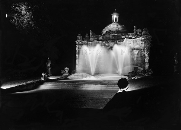 Cascade House, Chatsworth House, Derbyshire, 1939. Artist: JR Board