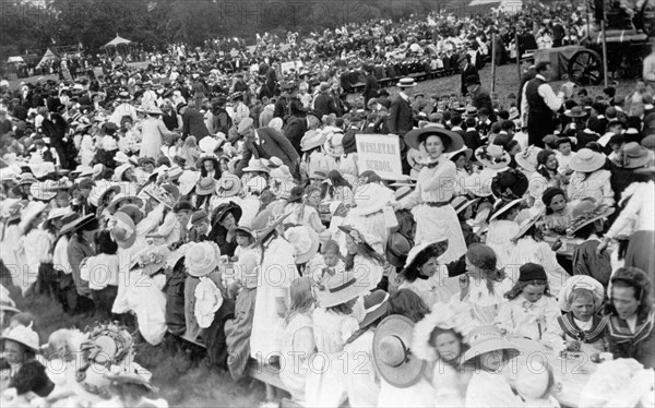 Coronation celebrations, Worksop, Nottinghamshire, 1911. Artist: Unknown