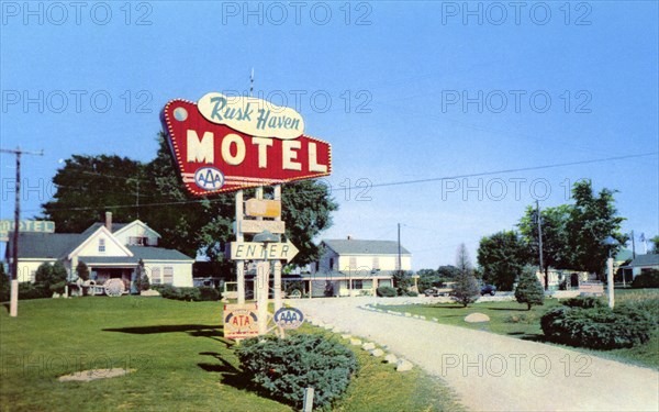Rusk Haven Motel, Bloomington, Illinois, USA, 1957. Artist: Unknown
