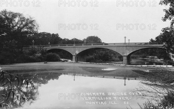 Concrete bridge over the Vermillion River, Pontiac, Illinois, USA, 1927. Artist: Unknown