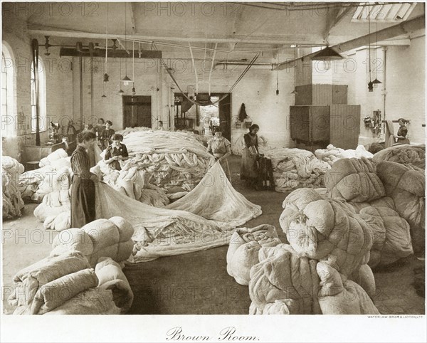 Brown Room, Thomas Adams Lace Factory, Stoney Street, Nottingham, Nottinghamshire, 1914. Artist: Waterlow Bros & Layton Ltd