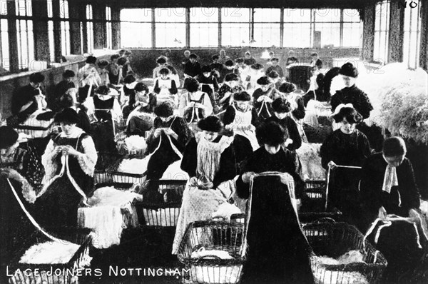 Women lace joiners, Nottingham, Nottinghamshire, c1904. Artist: Unknown