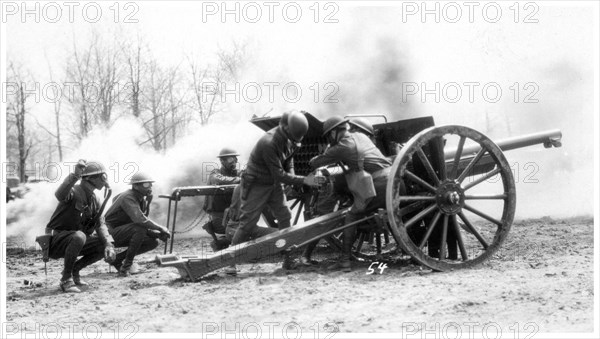 Artillery training, Fort Sheridan, Illinois, USA, 1932. Artist: Unknown