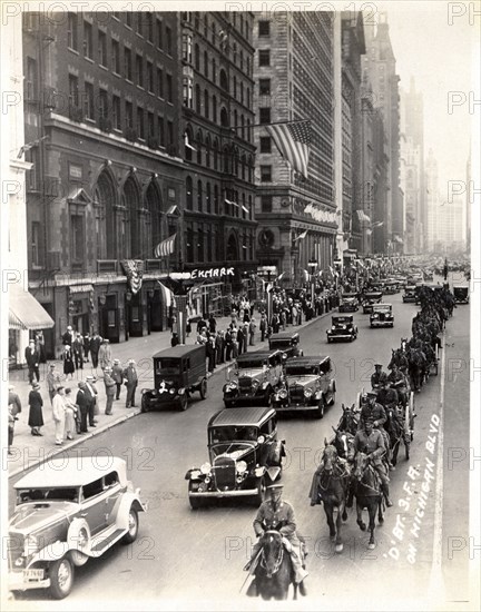 Field Artillery on Michigan Boulevard, Chicago, Illinois, USA, 1930. Artist: Unknown