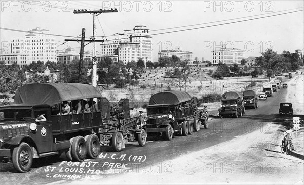 Convoy of the 61st Cavalry Artillery, Forest Park, Missouri, USA, 1932. Artist: Ekmark Photo