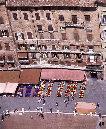 Bird's eye veiw of Sienna-il Campo, Tuscany, Italy.