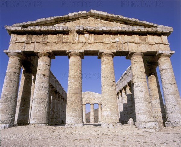 Segasta Temple, Sicily, Italy.