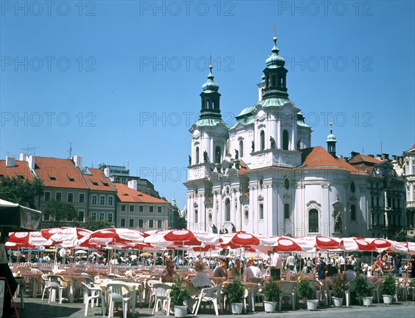 Old town square, Prague, Czech Republic.