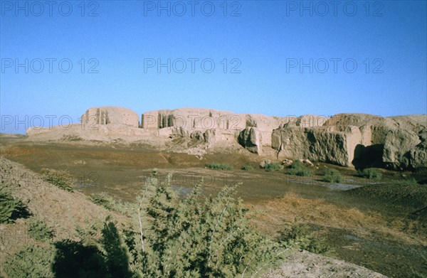 Walls of Kish, Iraq, 1977.