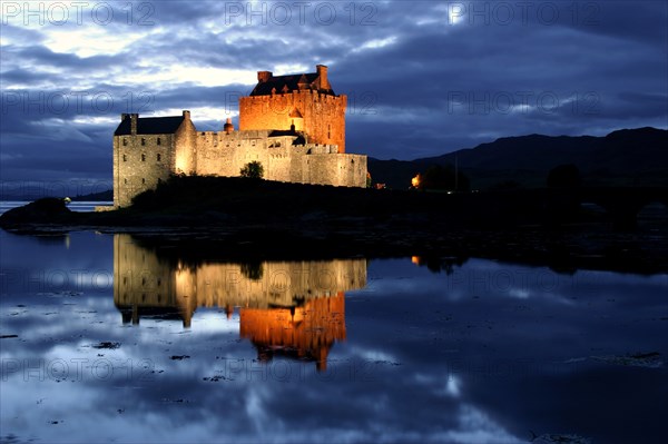 Eilean Donan Castle, Highland, Scotland.