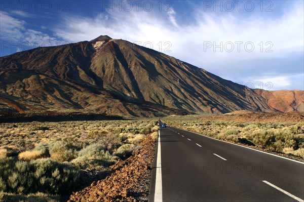 Road heading towards Mount Teide, Parque Nacional del Teide, Tenerife, Canary Islands, 2007.