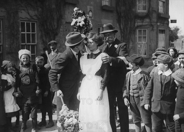 'Kissing Day', Hungerford, Berkshire, c1900s(?). Artist: Unknown