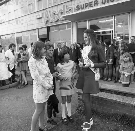 Miss Great Britain at Asda, Rotherham, South Yorkshire, 1972. Artist: Michael Walters