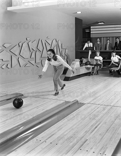 Silver Blades bowling alley, Sheffield, South Yorkshire, 1965. Artist: Michael Walters