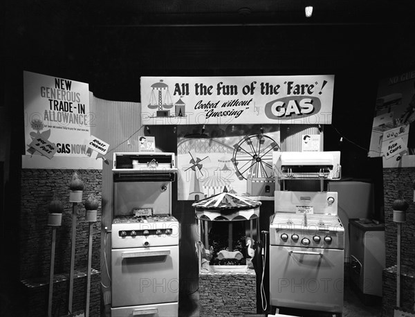 East Midlands Gas Board shop window display, Sheffield, South Yorkshire, 1961. Artist: Michael Walters