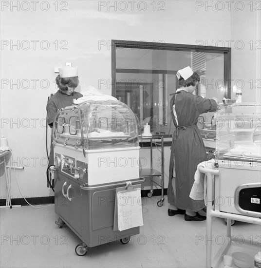 Special care unit for premature babies, Nether Edge Hospital, Sheffield, South Yorkshire, 1969. Artist: Michael Walters