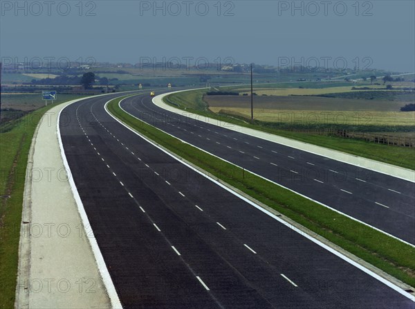 Empty road; the East Ardley section of the M1, prior to opening, Wakefield, West Yorkshire, 1967. Artist: Michael Walters