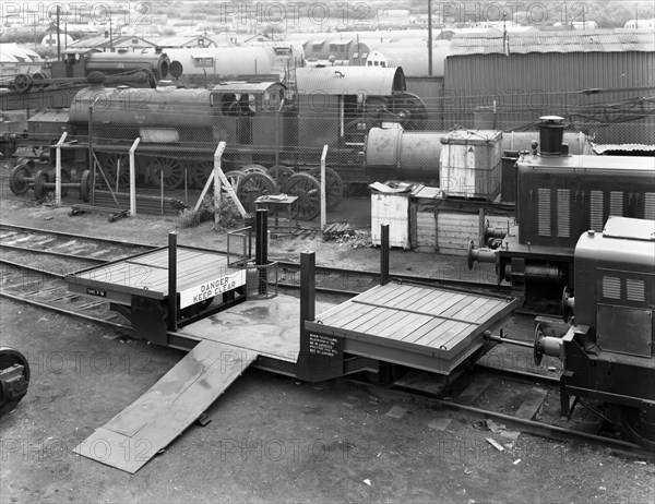 Laycock Engineering rail mounted loadlifta, Bicester sidings, Oxfordshire, 1959. Artist: Michael Walters