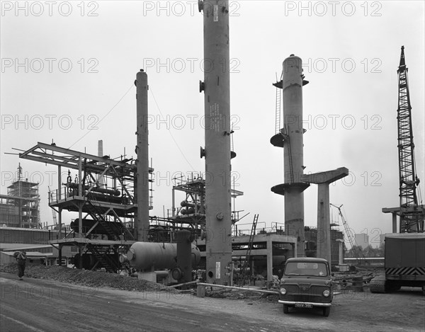 Coleshill Gas Works under construction, Warwickshire, 1962.  Artist: Michael Walters