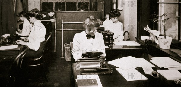 Women working in a typing pool, 1900. Artist: Unknown