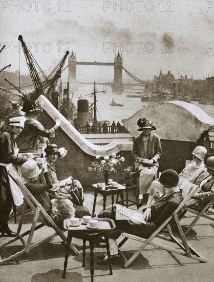 Roof garden of the Langbourne Club for City women, Fishmonger Hall Street, London, c1920s(?). Artist: Unknown