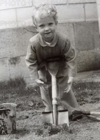 Crown Prince Carl Gustaf of Sweden's 3rd birthday, 30 April 1949. Artist: Karl Sandels