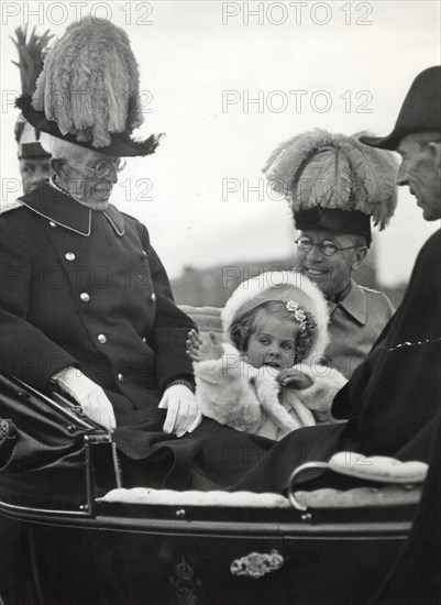 Swedish royal group photograph, 1937. Artist: Unknown