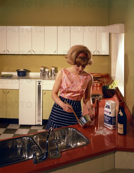 Kitchen scene, Warwick, Warwickshire, 1966. Artist: Michael Walters