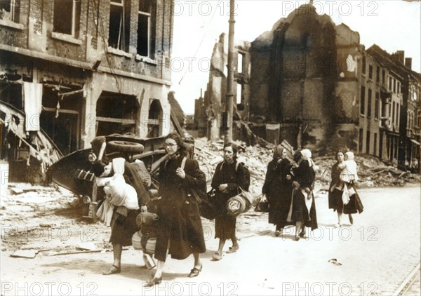 War refugees, Leuven, Belgium, World War II, c1940-c1945. Artist: Unknown