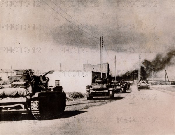 German panzers driving into Tebourba, Tunisia, 1942. Artist: Unknown