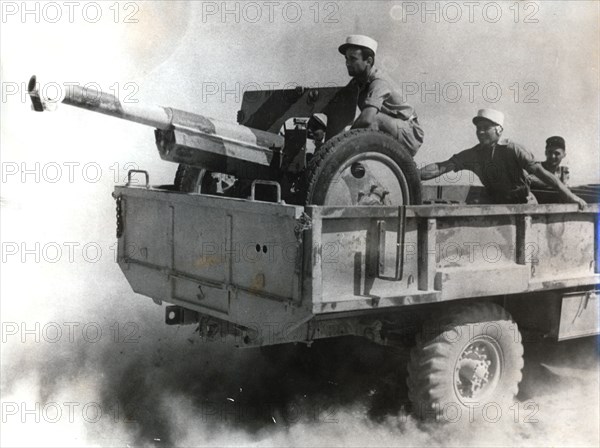 A French Foreign Legion 75mm battery, Libya, World War II, June 1942. Artist: Unknown