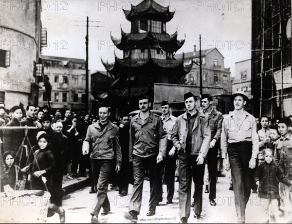 American and Chinese soldiers after the liberation of China, World War II, 1945. Artist: Unknown