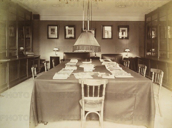 Library, House of the Association of Literature and Arts, Russia, 1910s. Artist: Unknown