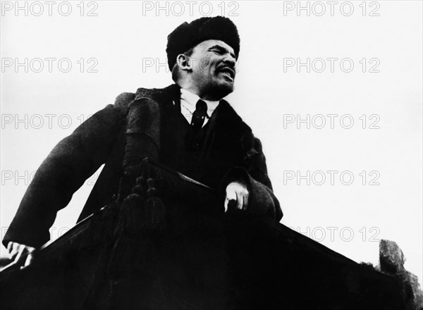 Vladimir Ilich Lenin, Russian Bolshevik revolutionary leader, speaking from a rostrum, 1917. Artist: Unknown